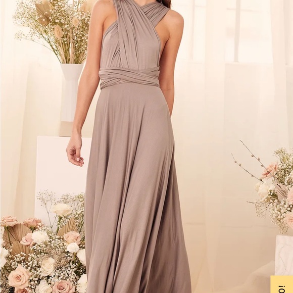 Lulus “Tricks of the trade” Maxi dress. - Picture 4 of 6
